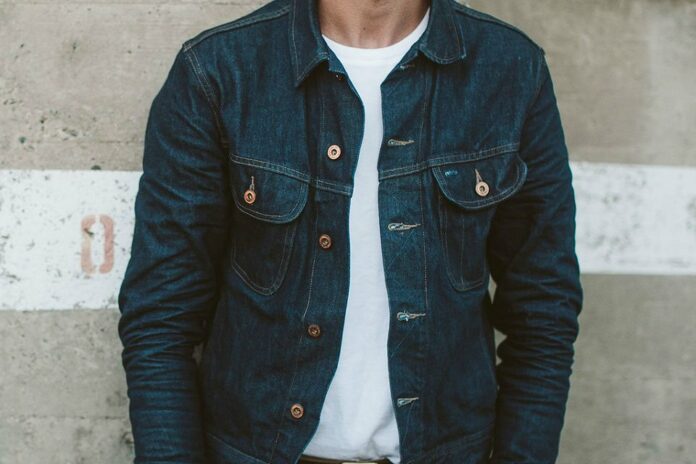 τζιν μπουφάν